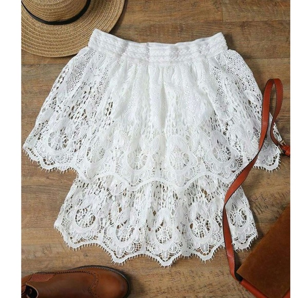 Boho White Lace Off Shoulder Blouse - Picture 2 of 7